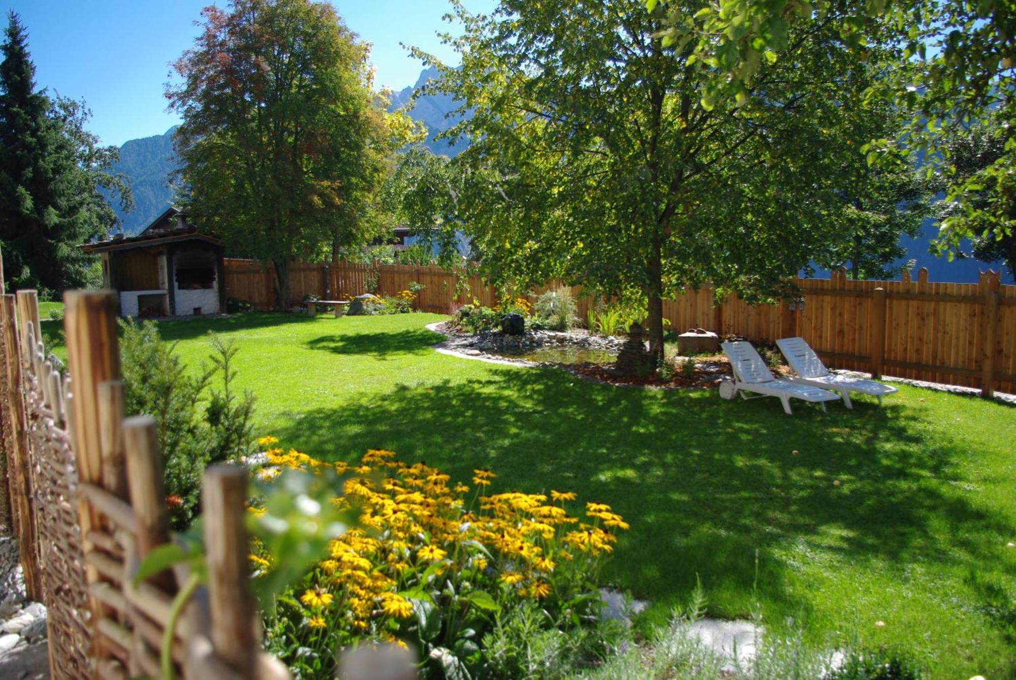 Hotel Pfleger Anras Buitenkant foto