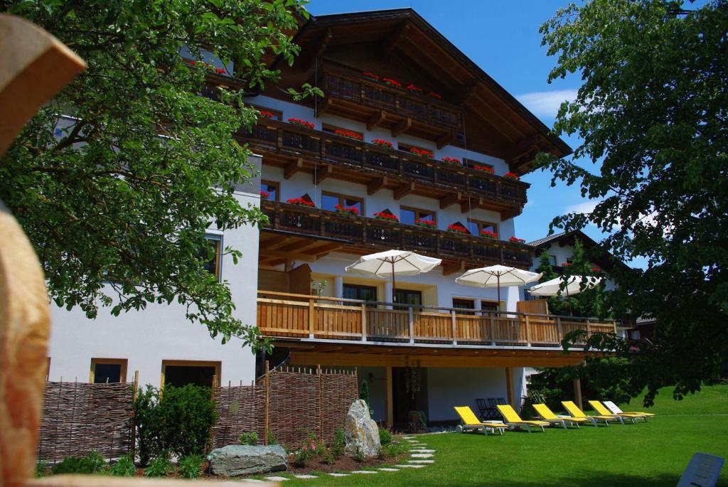 Hotel Pfleger Anras Buitenkant foto